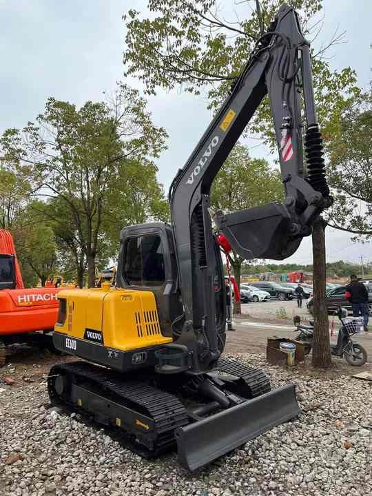 High Quality Used Volvo EC60D Excavator for Sale 6 Ton Compact Machine, Excellent Condition, Ready for Work! - Mini excavator: picture 4 High Quality Used Volvo EC60D Excavator for Sale 6 Ton Compact Machine, Excellent Condition, Ready for Work! - Mini excavator: picture 4