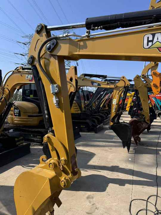 Nearly 90% Brand New Caterpillar 303.5 3tons Mini Excavator for Sale Cat 303.5 305.5 306 307 Excavator in Stock for Sale - Mini excavator: picture 4 Nearly 90% Brand New Caterpillar 303.5 3tons Mini Excavator for Sale Cat 303.5 305.5 306 307 Excavator in Stock for Sale - Mini excavator: picture 4
