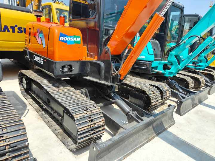 Crawler excavator Used Digger Doosan Dh55 Construction Machinery Construction Digger Used Doosan Dh55 Cheap Excavator [ Copy ]: picture 6