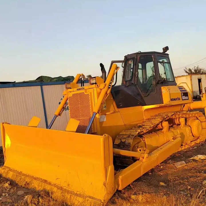 Used Komatsu Bulldozer D85 Strong Power Komatsu D85 Track Dozer for Sale - Bulldozer: picture 4 Used Komatsu Bulldozer D85 Strong Power Komatsu D85 Track Dozer for Sale - Bulldozer: picture 4