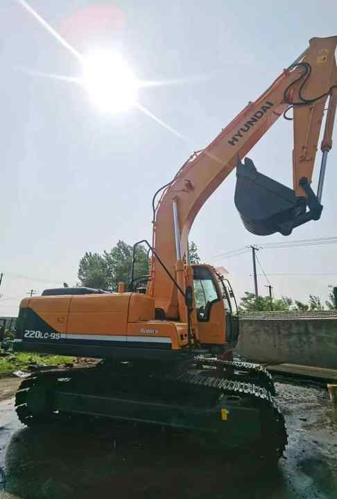 Used Machines Doosan Dx220-9 for Sale ,original Excavator for Sale - Crawler excavator: picture 5 Used Machines Doosan Dx220-9 for Sale ,original Excavator for Sale - Crawler excavator: picture 5