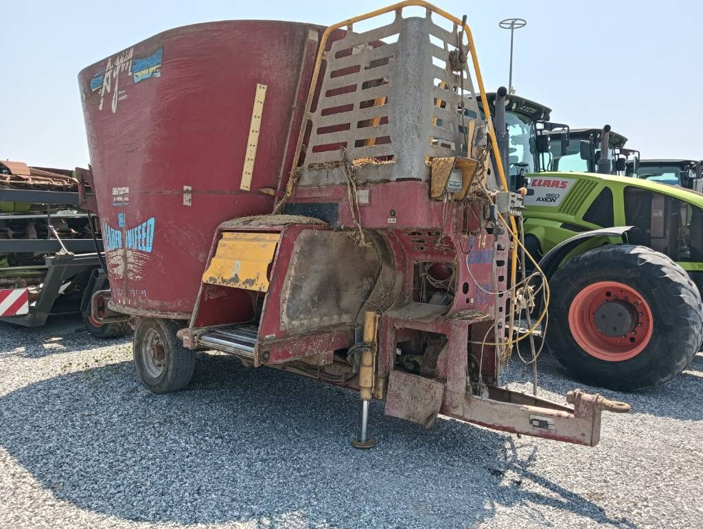 AGM W14 MC  - Forage mixer wagon: picture 1 AGM W14 MC  - Forage mixer wagon: picture 1