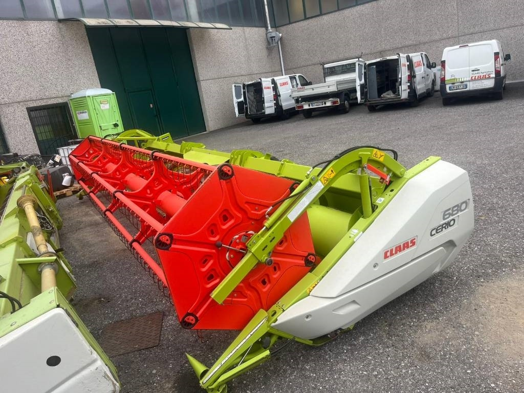 Claas CERIO 680 - Harvester attachment: picture 4 Claas CERIO 680 - Harvester attachment: picture 4