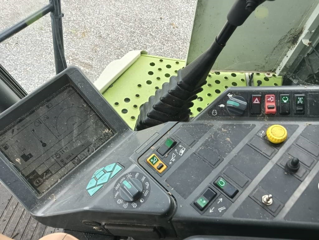 Claas Lexion 470 - Combine harvester: picture 5 Claas Lexion 470 - Combine harvester: picture 5