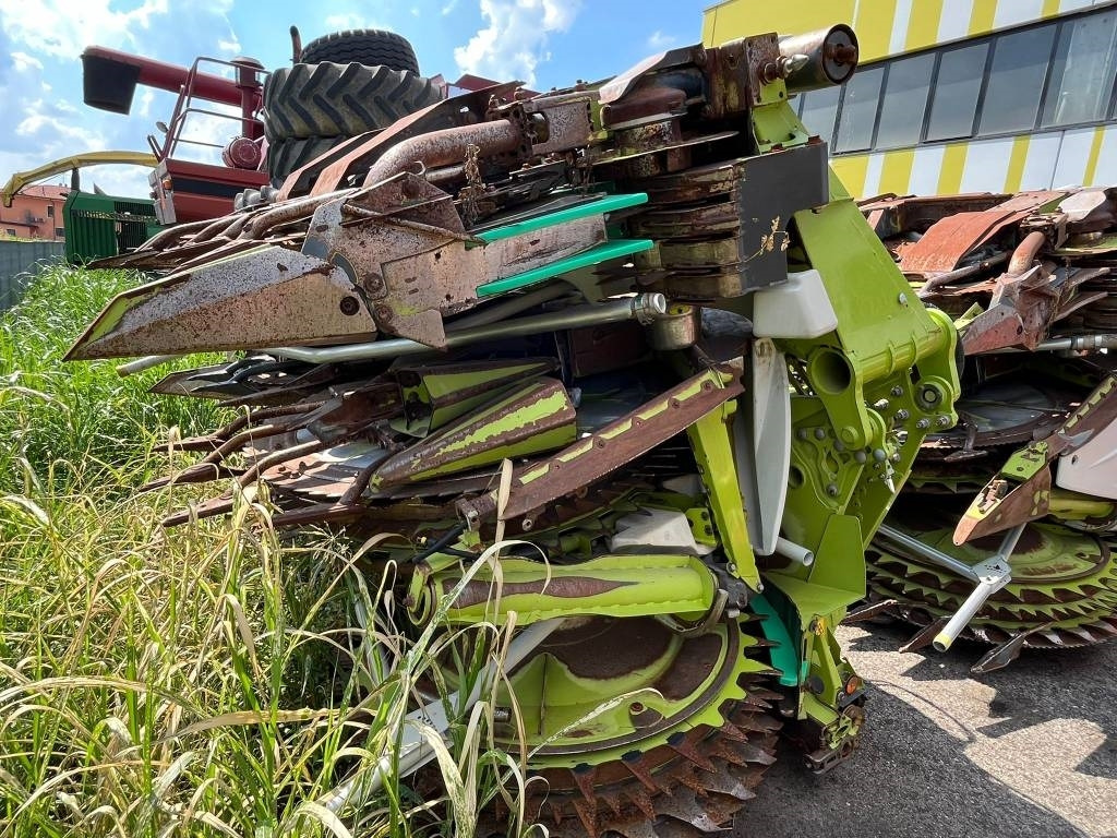 Claas Orbis 750 - Corn header: picture 4 Claas Orbis 750 - Corn header: picture 4