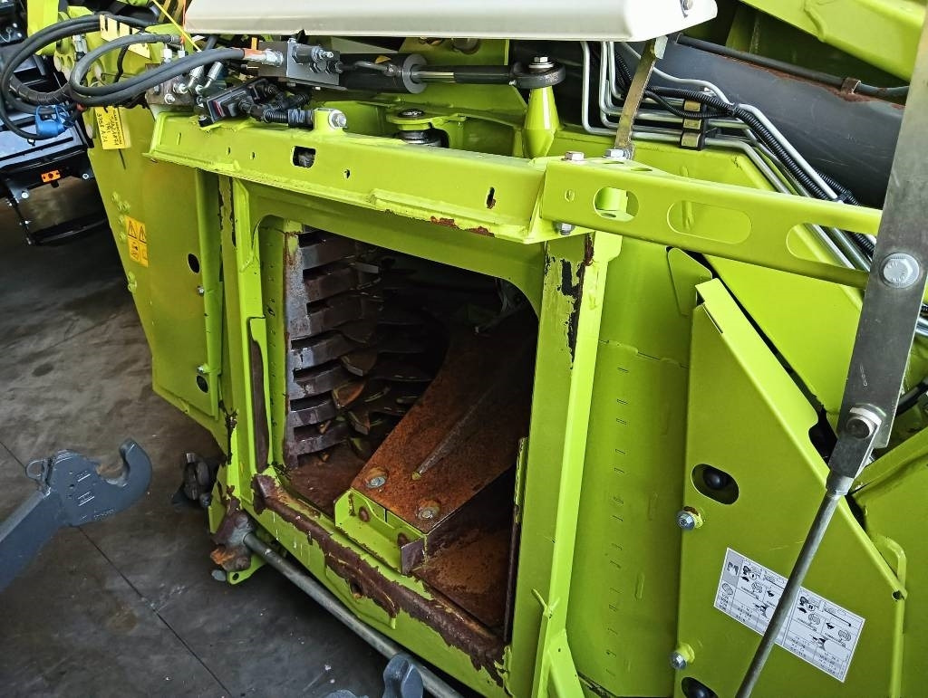 Claas Orbis 750  - Hay and forage equipment: picture 2 Claas Orbis 750  - Hay and forage equipment: picture 2