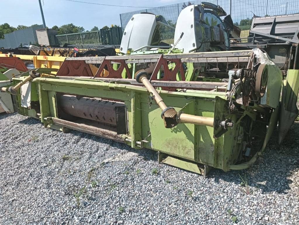 Claas S 450 - Harvester attachment: picture 5 Claas S 450 - Harvester attachment: picture 5