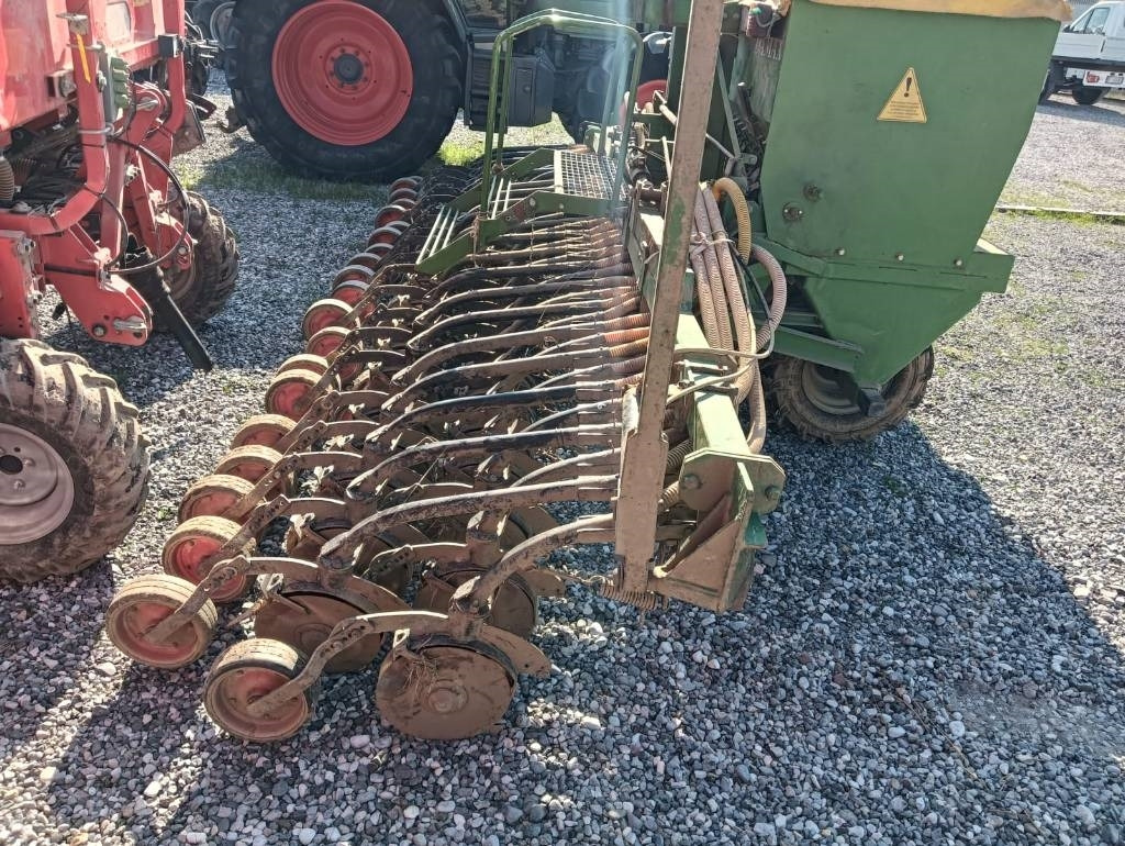 Damax 5 MT - Precision sowing machine: picture 3 Damax 5 MT - Precision sowing machine: picture 3