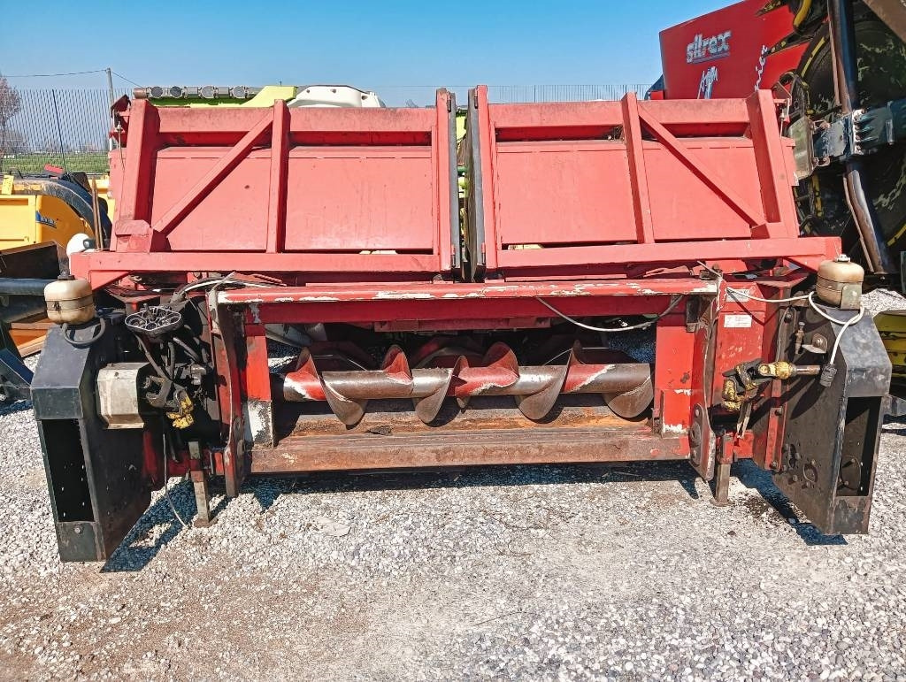 Dominoni 8 FILE - Harvester attachment: picture 4 Dominoni 8 FILE - Harvester attachment: picture 4