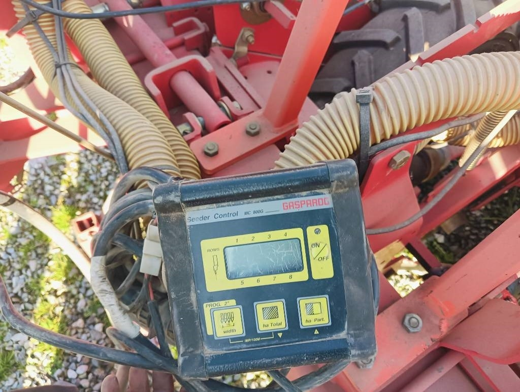 Gaspardo ST 250 6 - Precision sowing machine: picture 5 Gaspardo ST 250 6 - Precision sowing machine: picture 5