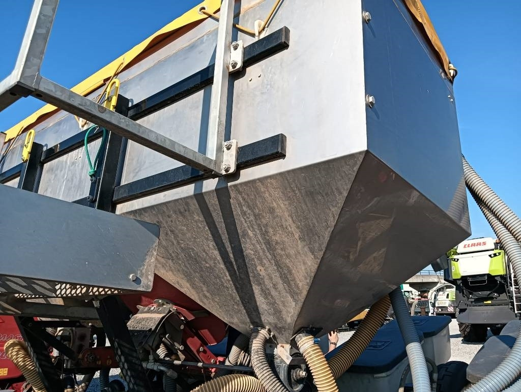 Kinze 3000 - Precision sowing machine: picture 3 Kinze 3000 - Precision sowing machine: picture 3