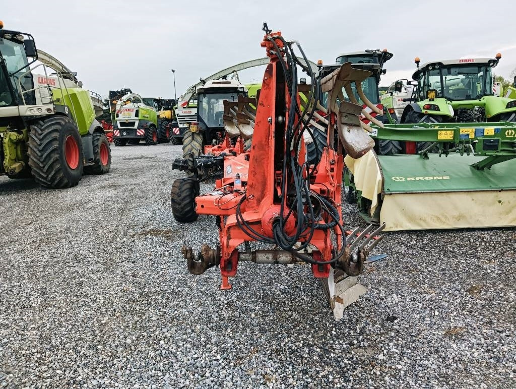 Kuhn Vari-Master 153  - Plow: picture 2 Kuhn Vari-Master 153  - Plow: picture 2