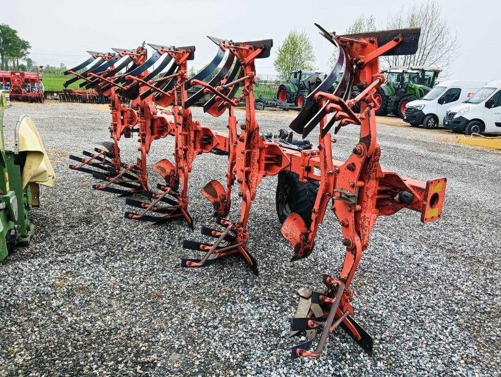 Kuhn Vari-Master 153  - Plow: picture 4 Kuhn Vari-Master 153  - Plow: picture 4