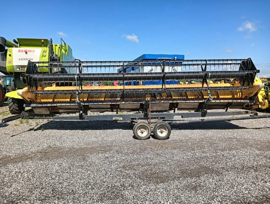 New Holland SOIA FLEX 7 MT  - Harvester attachment: picture 4 New Holland SOIA FLEX 7 MT  - Harvester attachment: picture 4