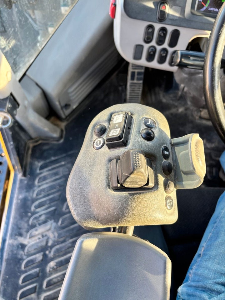 Komatsu WA470-8E0 Joystick-Lenkung ECSS - Wheel loader: picture 5 Komatsu WA470-8E0 Joystick-Lenkung ECSS - Wheel loader: picture 5