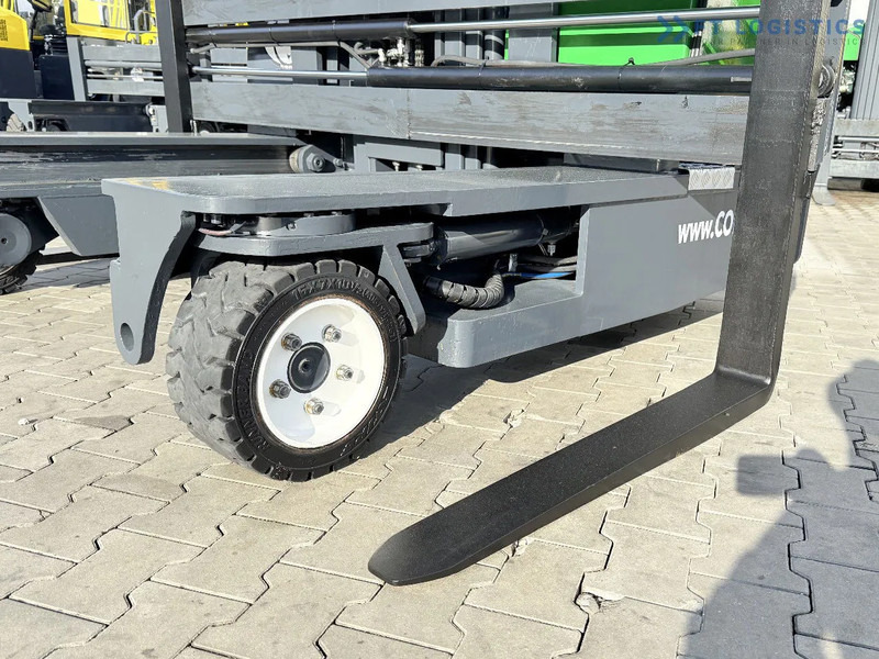Combilift C3000 / DIESEL / DUPLEX 4200MM / FREE LIFT / WIDE FORK POSITIONER / FULL CABIN / EXCELLENT CONDITION / Wide range of four-way an - 4-way reach truck: picture 3 Combilift C3000 / DIESEL / DUPLEX 4200MM / FREE LIFT / WIDE FORK POSITIONER / FULL CABIN / EXCELLENT CONDITION / Wide range of four-way an - 4-way reach truck: picture 3