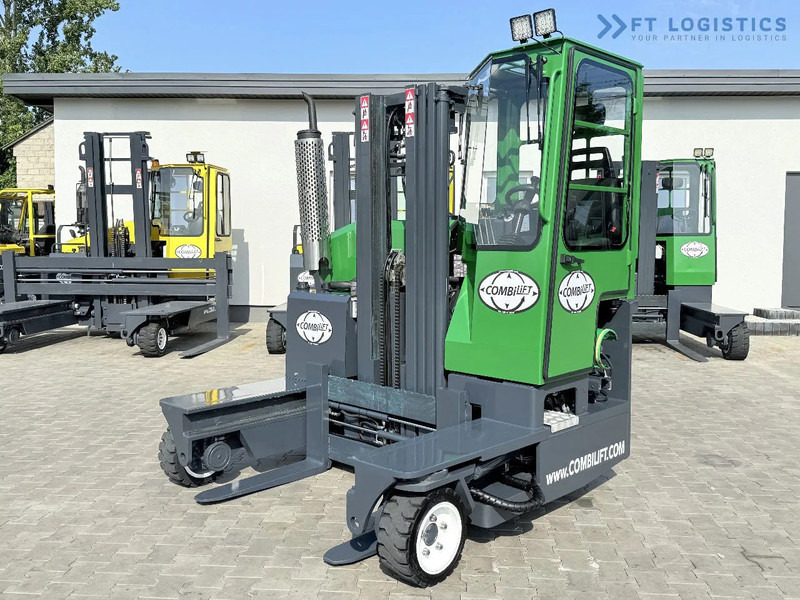 4-way reach truck Combilift Combilift C2500 / GAS / TRIPLEX 4900MM / FREE LIFT / ONLY 2446 HOURS / FORK POSITIONER / FULL CABIN / PERFECT CONDITION / Wide r: picture 1