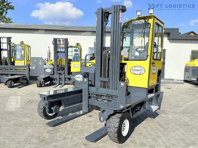 Combilift Combilift C5000XL / GAS / TRIPLEX 6000MM / FREE LIFT / FORK POSITIONER / HEATING / TELESCOPIC FORKS 1200/2000MM / FULL HEATED CA - 4-way reach truck: picture 3 Combilift Combilift C5000XL / GAS / TRIPLEX 6000MM / FREE LIFT / FORK POSITIONER / HEATING / TELESCOPIC FORKS 1200/2000MM / FULL HEATED CA - 4-way reach truck: picture 3