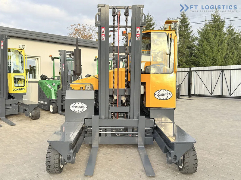 Combilift Combilift FOUR-WAY – MULTI-DIRECTIONAL FORKLIFT / COMBILIFT C4000 / DIESEL / DUPLEX 4100MM / FORK POSITIONER / FULL HEATED CABIN - 4-way reach truck: picture 5 Combilift Combilift FOUR-WAY – MULTI-DIRECTIONAL FORKLIFT / COMBILIFT C4000 / DIESEL / DUPLEX 4100MM / FORK POSITIONER / FULL HEATED CABIN - 4-way reach truck: picture 5