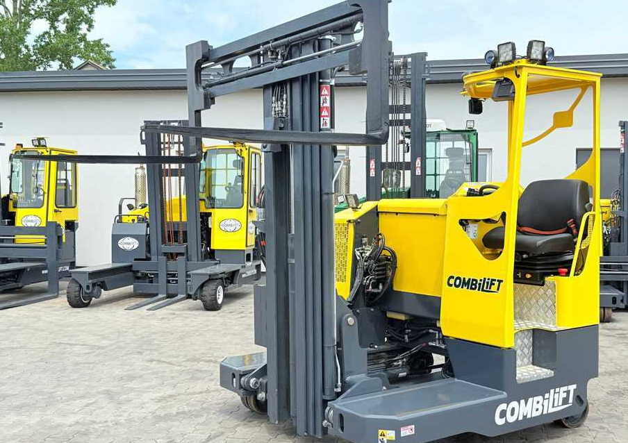 4-way reach truck Combilift MR / ELECTRIC / TRIPLEX – 6000MM / FULL FREE LIFT / WIDE POSITIONER / FORK SIDESHIFT / ONLY 1400 HOURS / LIKE NEW: picture 19