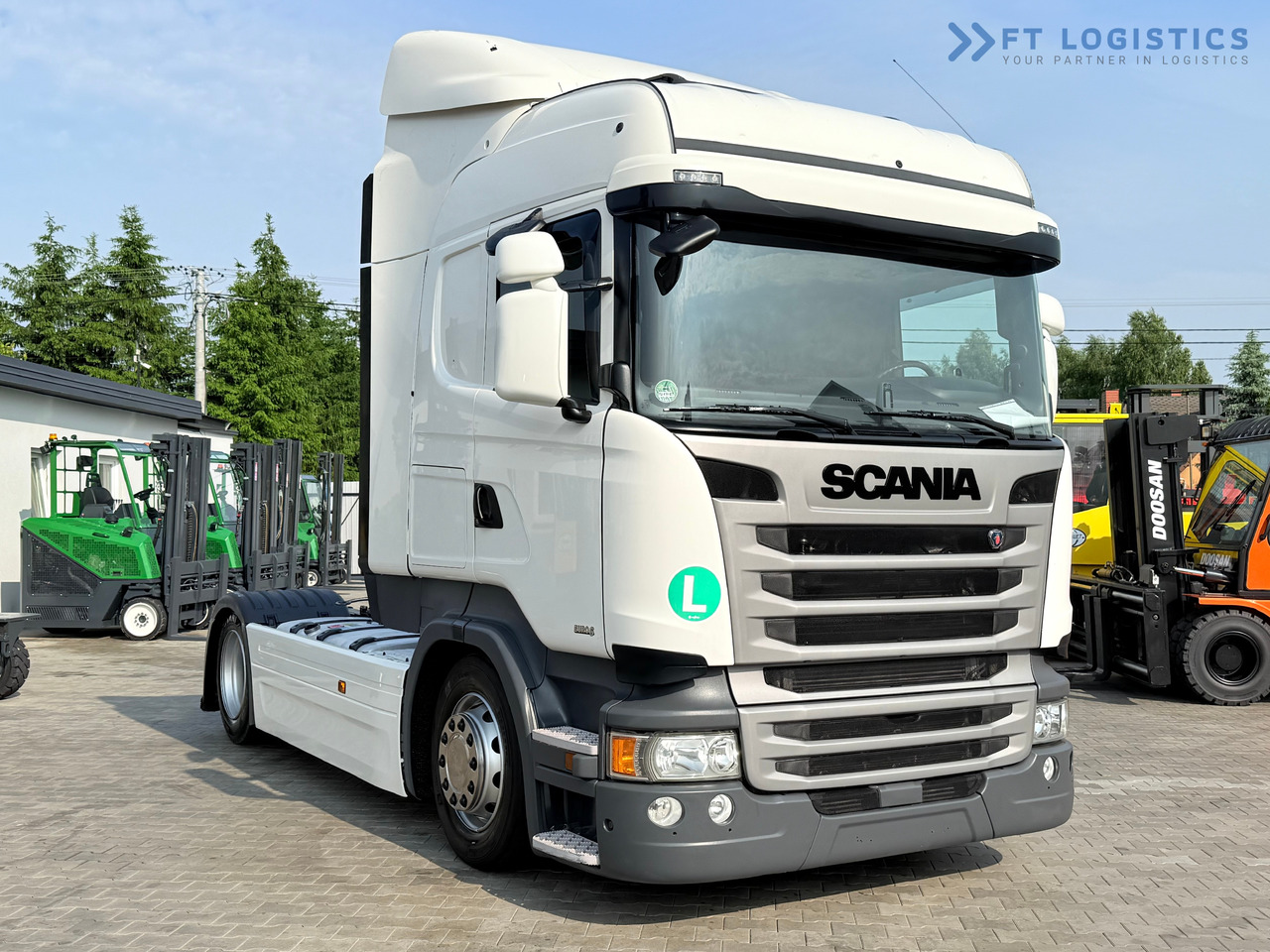 SCANIA R450 / MEGA / NEW TYRES / ONLY 777,145 KM / RETARDER / 1,400L FUEL TANKS / AIR CONDITIONING / EXCELLENT CONDITION - Tractor unit: picture 4 SCANIA R450 / MEGA / NEW TYRES / ONLY 777,145 KM / RETARDER / 1,400L FUEL TANKS / AIR CONDITIONING / EXCELLENT CONDITION - Tractor unit: picture 4