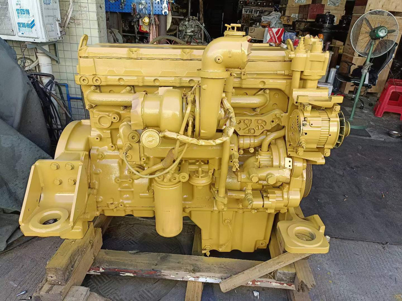 CATERPILLAR C13 - Engine: picture 2 CATERPILLAR C13 - Engine: picture 2