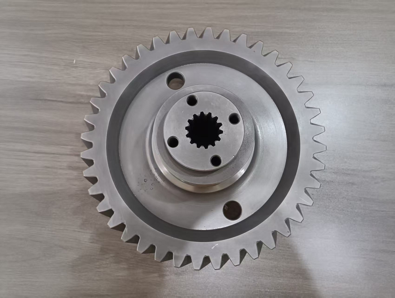 CUMMINS 21M-38-21340 - Steering gear for Excavator: picture 1 CUMMINS 21M-38-21340 - Steering gear for Excavator: picture 1