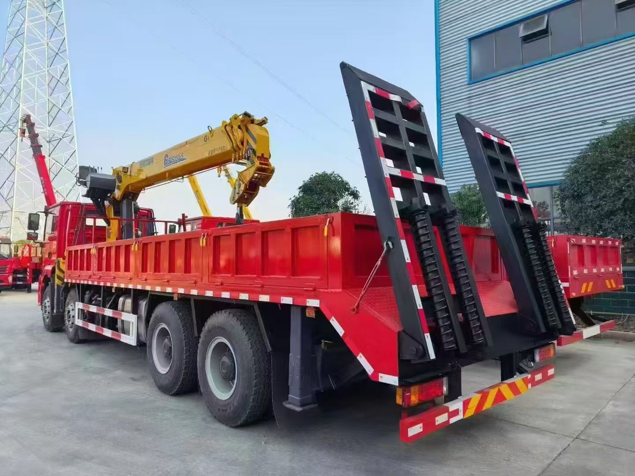 Delong Delong M3000,XCMG DFSQ 300 - Crane truck: picture 2 Delong Delong M3000,XCMG DFSQ 300 - Crane truck: picture 2