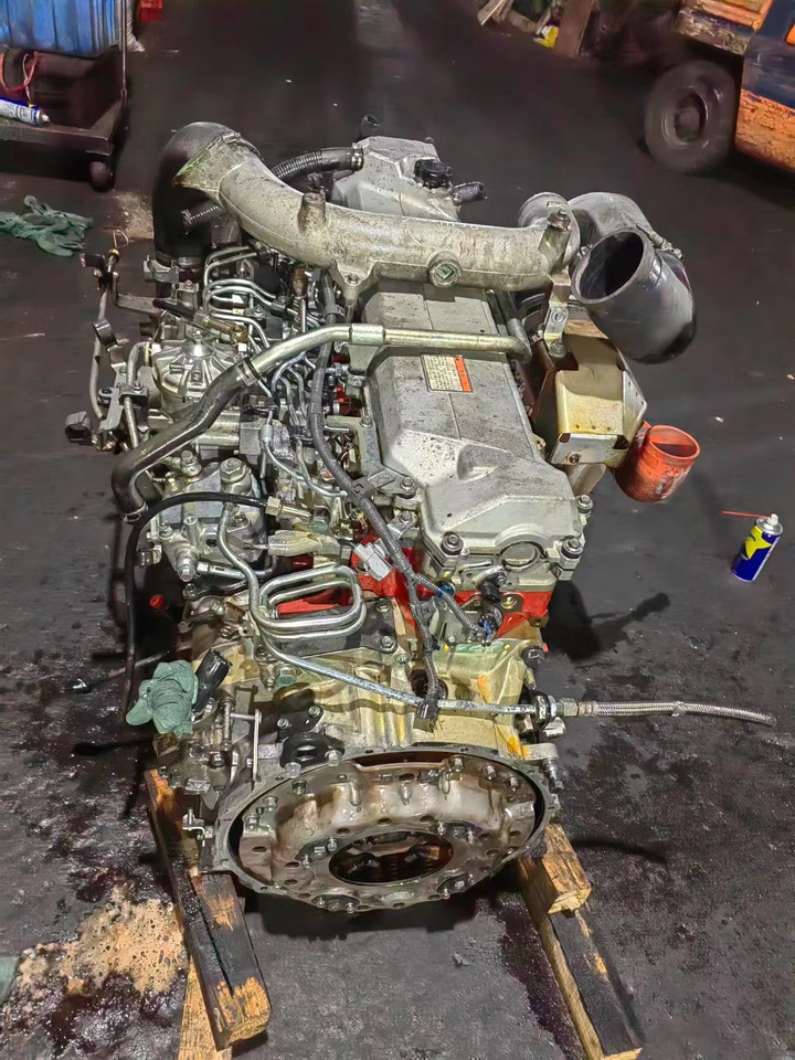 HINO J08E - Engine: picture 4 HINO J08E - Engine: picture 4