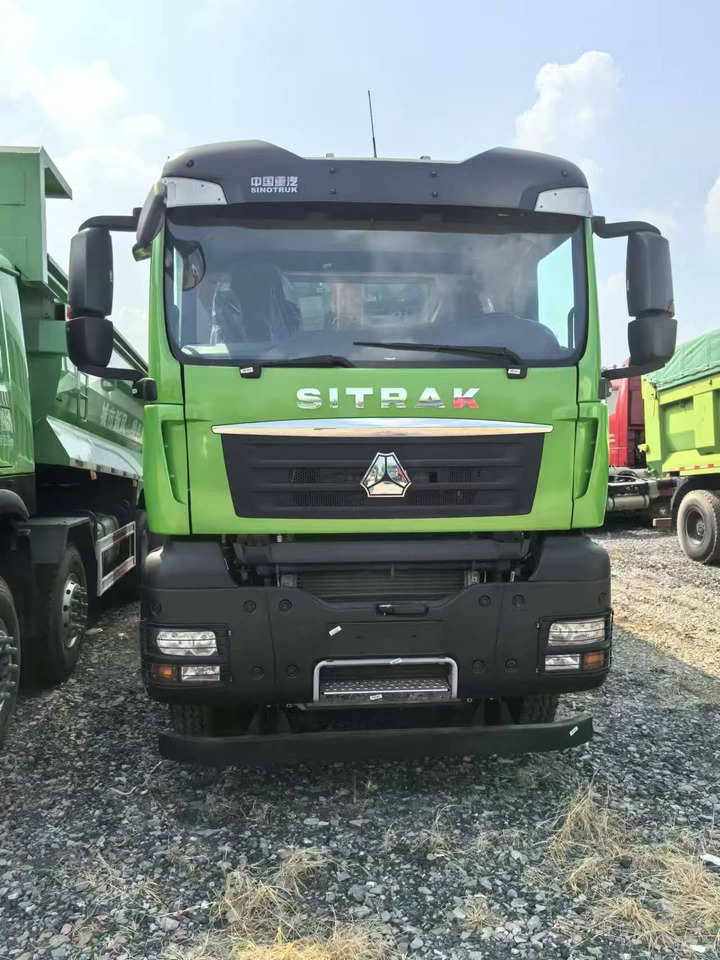 HOWO HOWO 6*6 dump truck - Tipper: picture 1 HOWO HOWO 6*6 dump truck - Tipper: picture 1