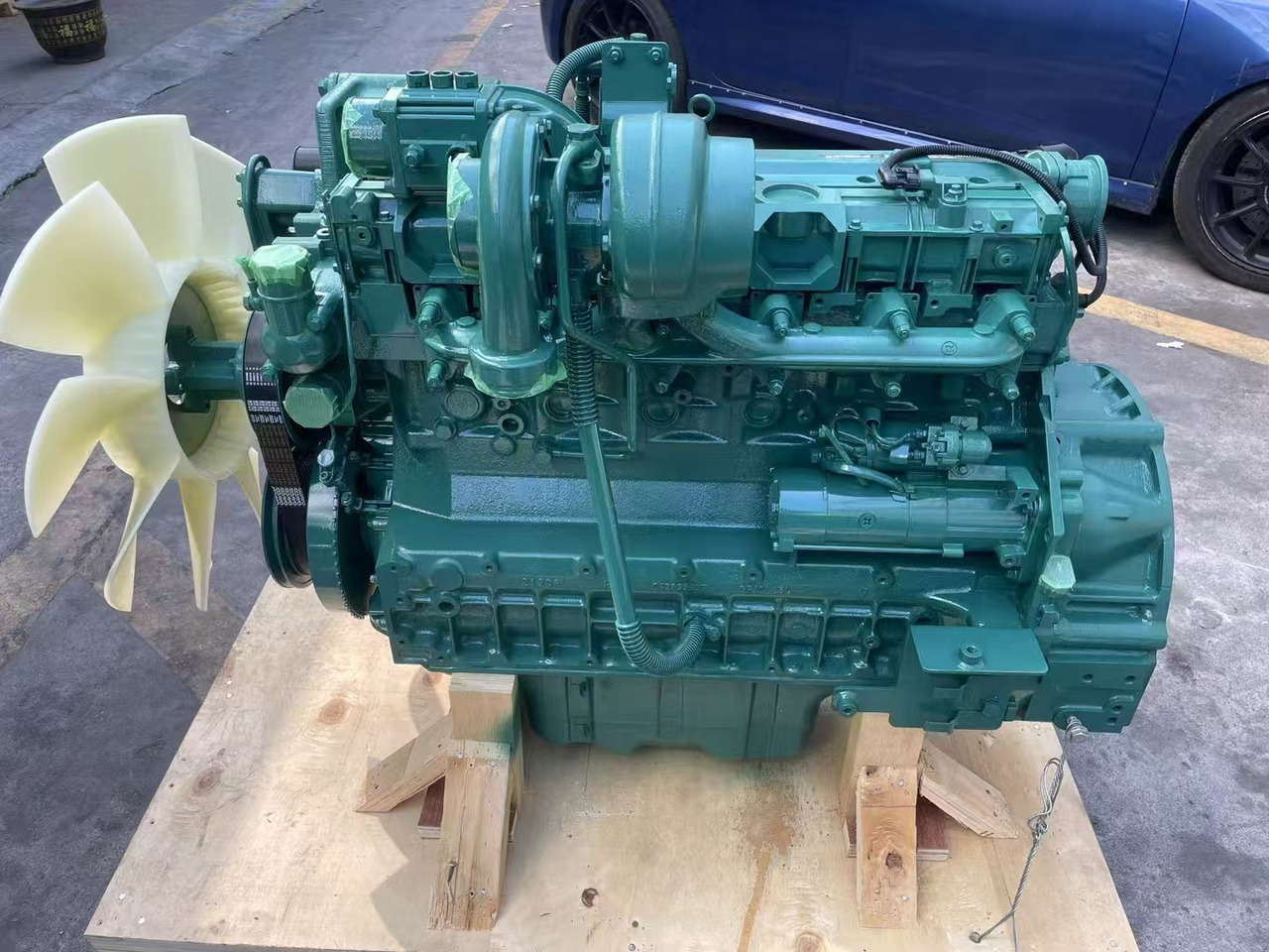 VOLVO D6D - Engine for Excavator: picture 4 VOLVO D6D - Engine for Excavator: picture 4
