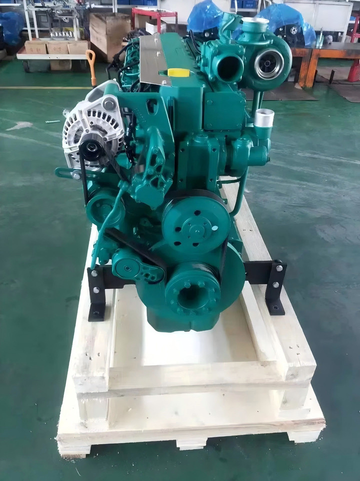 VOLVO D7E - Engine for Excavator: picture 1 VOLVO D7E - Engine for Excavator: picture 1