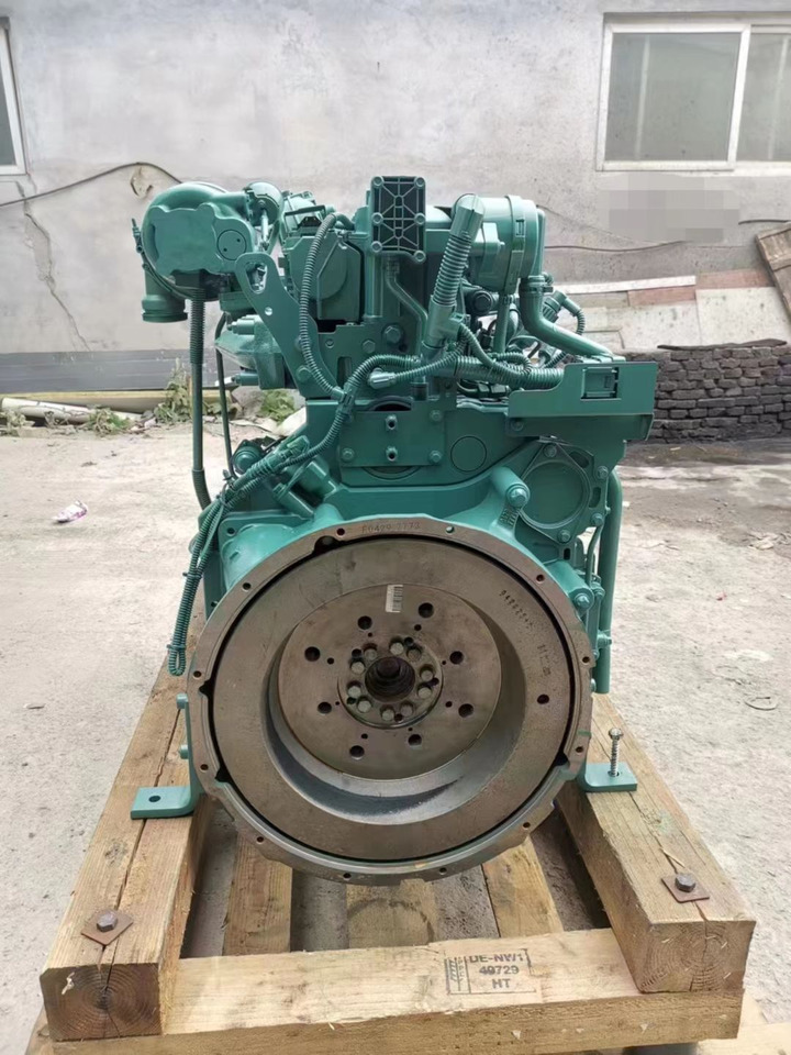 VOLVO D7E - Engine for Excavator: picture 2 VOLVO D7E - Engine for Excavator: picture 2