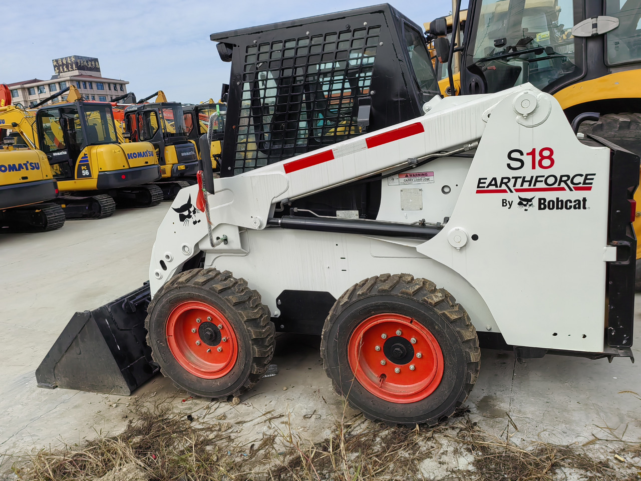 BOBCAT used second-hand good condition Bobcat S18 - Skid steer loader: picture 4 BOBCAT used second-hand good condition Bobcat S18 - Skid steer loader: picture 4