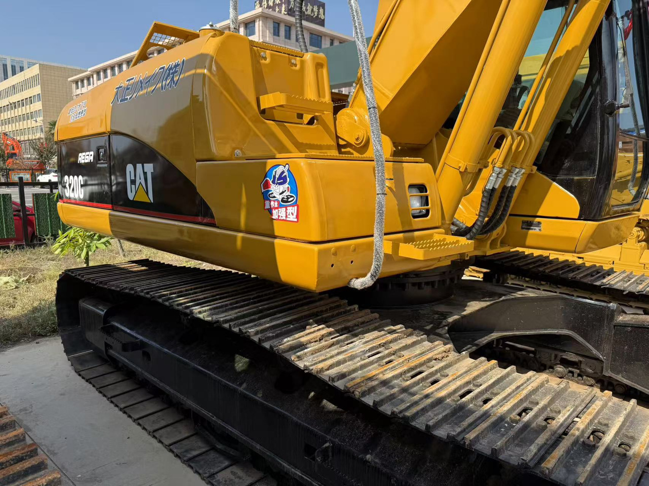 CATERPILLAR 320C - Crawler excavator: picture 2 CATERPILLAR 320C - Crawler excavator: picture 2