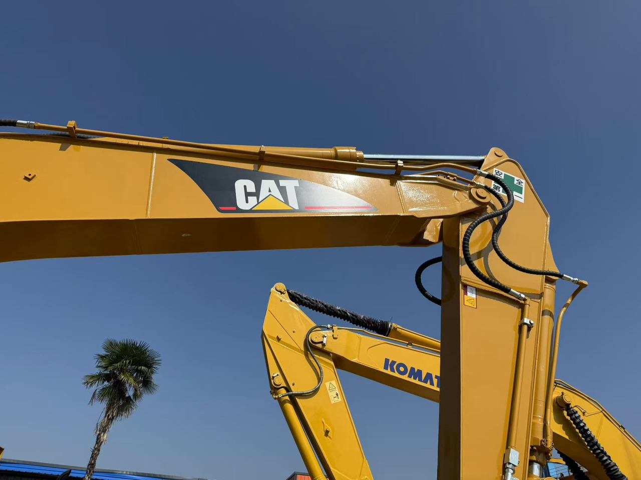 CATERPILLAR 320C - Crawler excavator: picture 5 CATERPILLAR 320C - Crawler excavator: picture 5