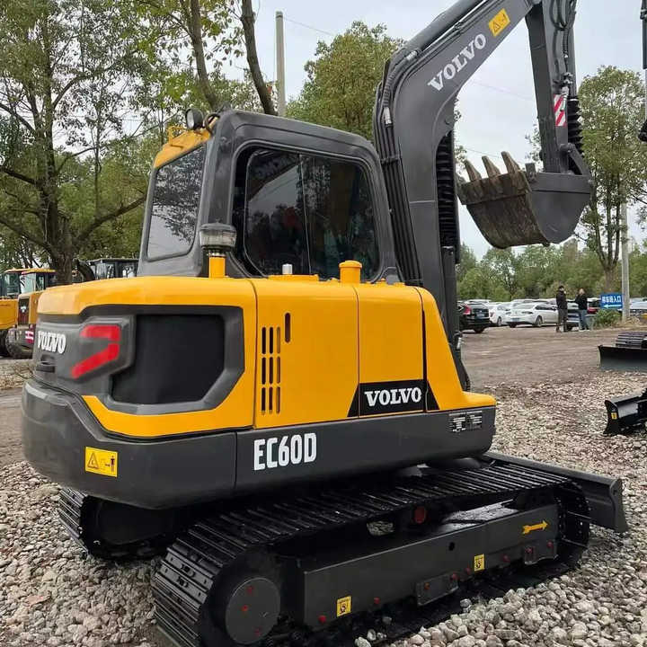 China Brand Used Volvo EC60D Mini Excavator 6ton Crawler Earth Digger Machine for Sale - Crawler excavator: picture 1 China Brand Used Volvo EC60D Mini Excavator 6ton Crawler Earth Digger Machine for Sale - Crawler excavator: picture 1