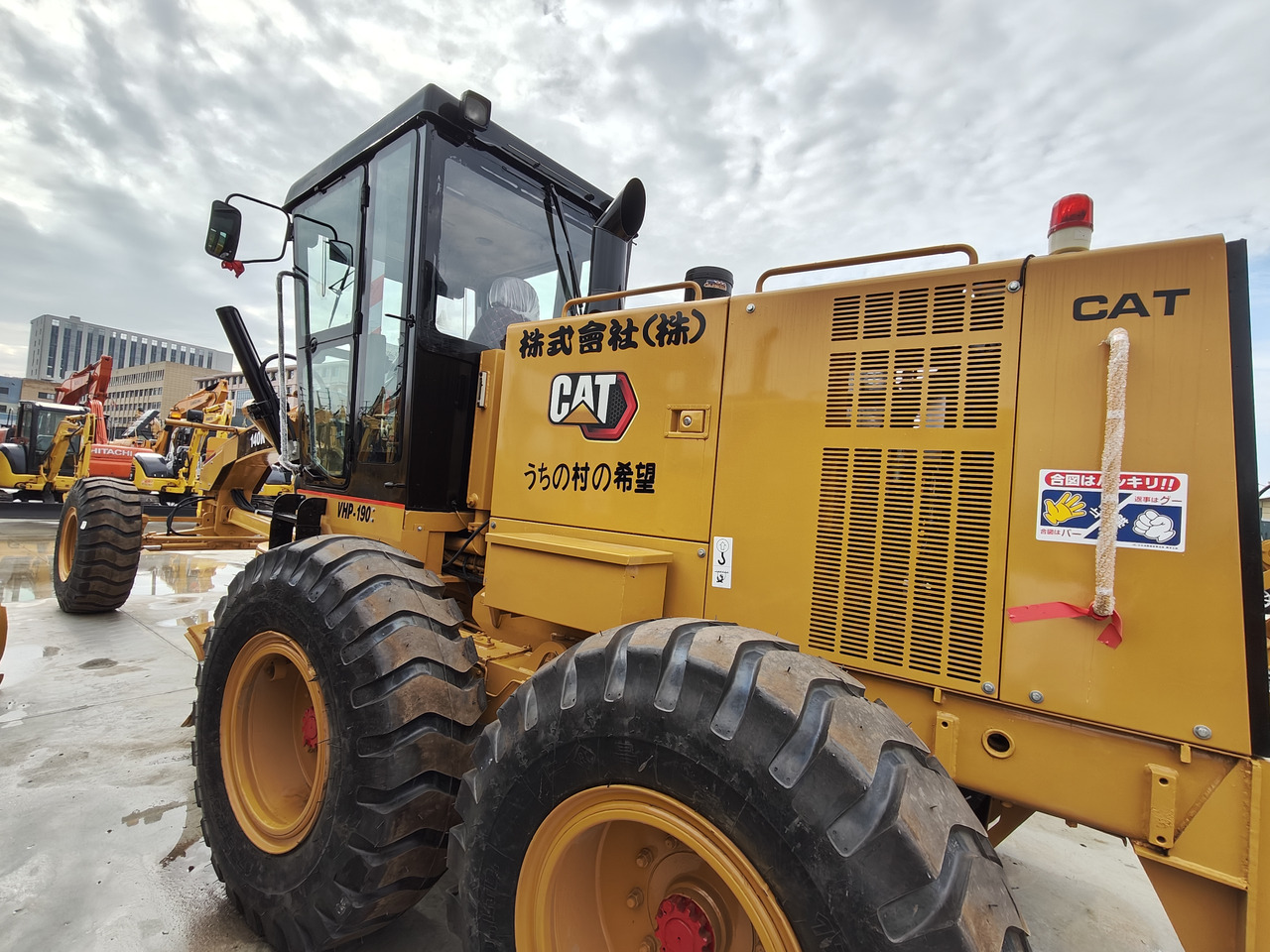 CATERPILLAR High Quality Cheap Price Used CAT 140K - Construction machinery: picture 3 CATERPILLAR High Quality Cheap Price Used CAT 140K - Construction machinery: picture 3