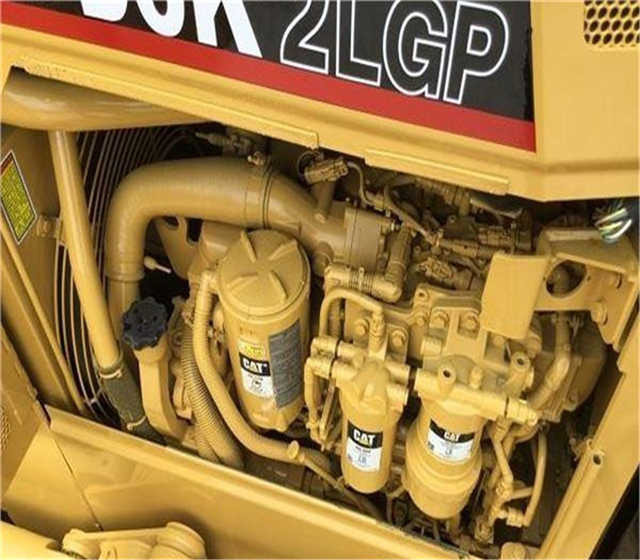 Used Cat D5k D5g D5 D5m D5h Crawler Bulldozer , CAT Bulldozer with Ripper , Original Cat Bulldozers - Bulldozer: picture 4 Used Cat D5k D5g D5 D5m D5h Crawler Bulldozer , CAT Bulldozer with Ripper , Original Cat Bulldozers - Bulldozer: picture 4