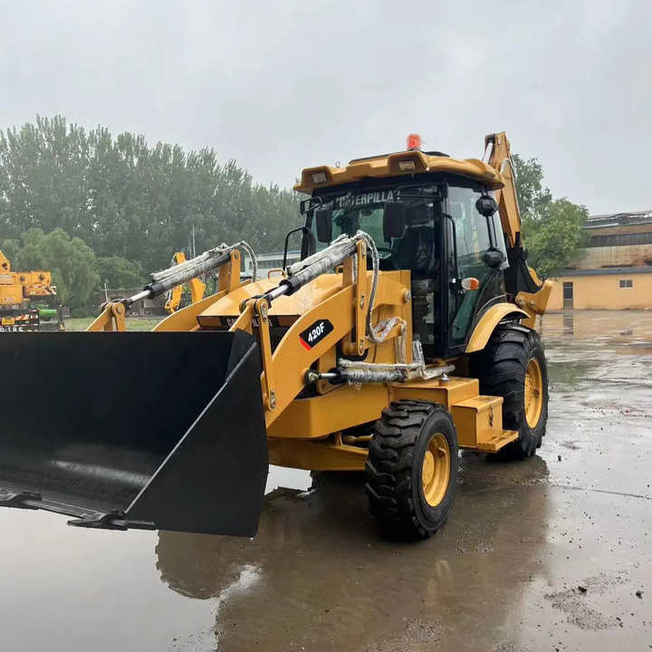 Used Wheel Loader CAT420F Caterpillar 420F Construction Machinery Mini Wheel Skid Steer Loader in Stock - Wheel loader: picture 1 Used Wheel Loader CAT420F Caterpillar 420F Construction Machinery Mini Wheel Skid Steer Loader in Stock - Wheel loader: picture 1