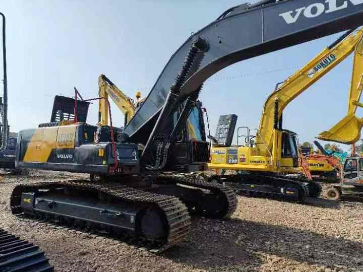 Used volvo ec240 excavator for sale korea brand volvo ec210 240 250 290 300 excavator for sale - Excavator: picture 2 Used volvo ec240 excavator for sale korea brand volvo ec210 240 250 290 300 excavator for sale - Excavator: picture 2