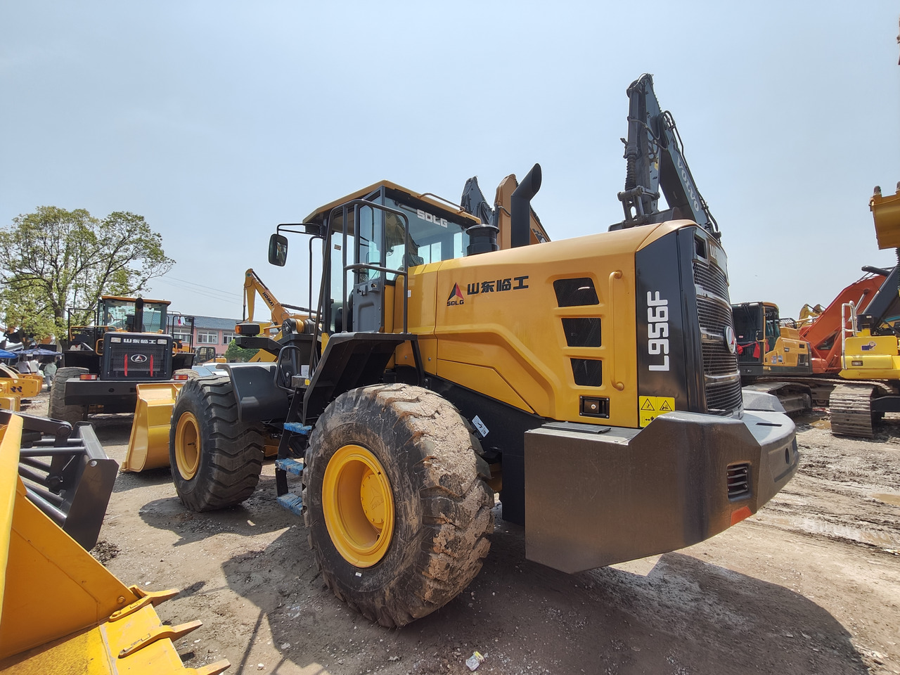 WHEEL LOADER USED Loaders SDLG LG956F WHEEL LOADER in China Machines for Sale - Wheel loader: picture 5 WHEEL LOADER USED Loaders SDLG LG956F WHEEL LOADER in China Machines for Sale - Wheel loader: picture 5