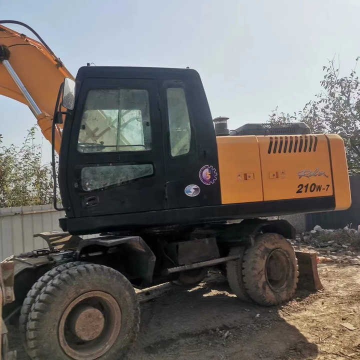Yellow Color Hyundai210w-7 Used Wheel Excavator Used Hyundai210-7 on Sale with Cheap Price - Crawler excavator: picture 2 Yellow Color Hyundai210w-7 Used Wheel Excavator Used Hyundai210-7 on Sale with Cheap Price - Crawler excavator: picture 2