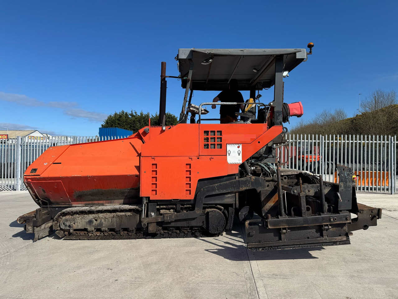 ABG TITAN 326 - Asphalt paver: picture 1 ABG TITAN 326 - Asphalt paver: picture 1