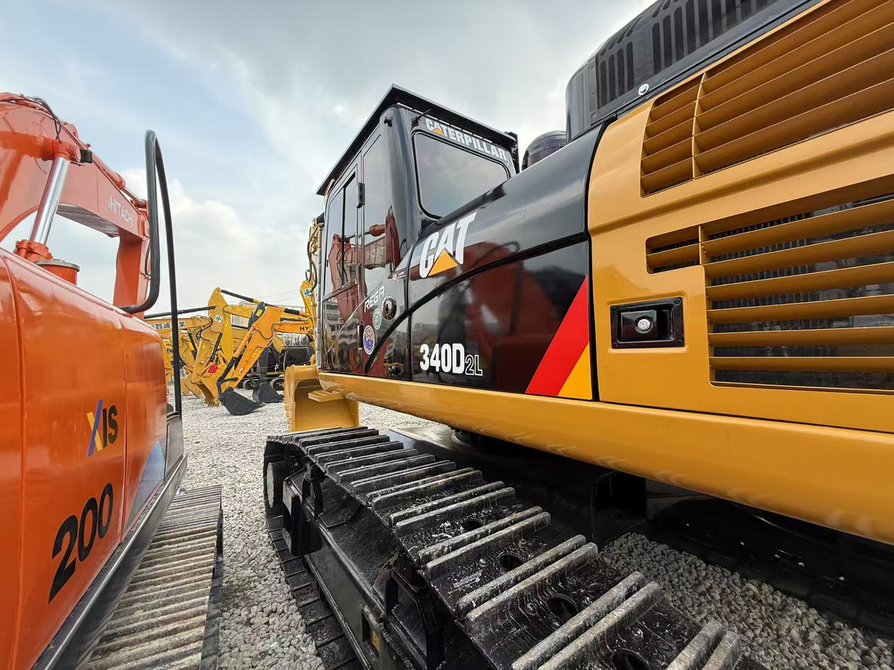 CATERPILLAR 340D2 - Crawler excavator: picture 2 CATERPILLAR 340D2 - Crawler excavator: picture 2