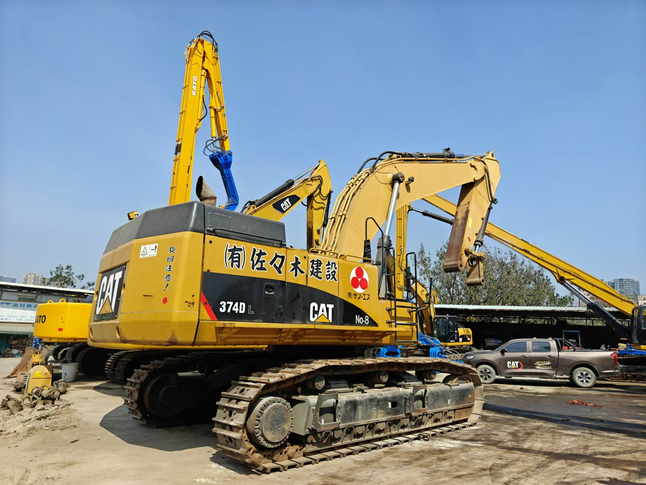 CATERPILLAR 374D - Crawler excavator: picture 1 CATERPILLAR 374D - Crawler excavator: picture 1