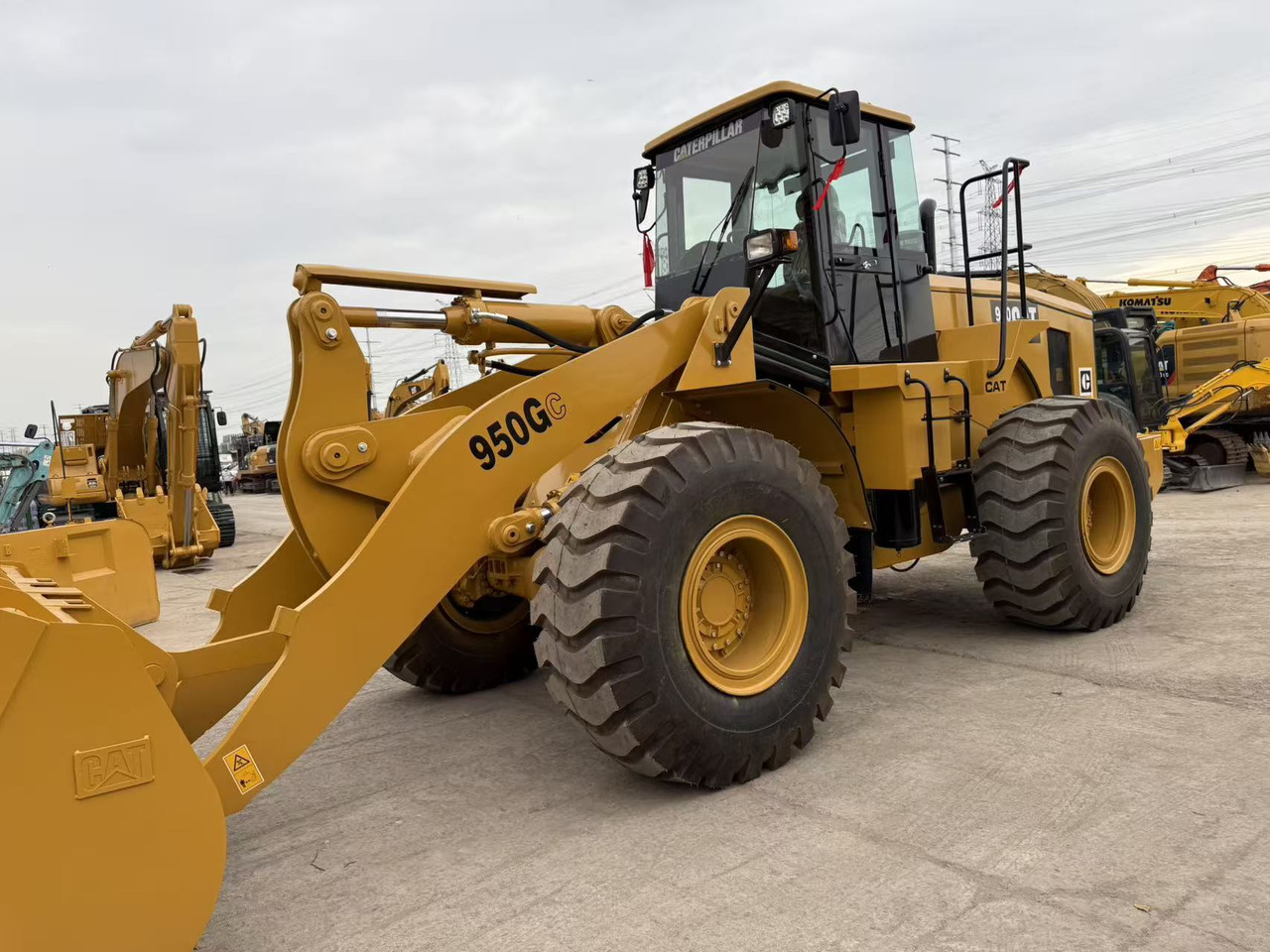 CATERPILLAR 950GC - Wheel loader: picture 3 CATERPILLAR 950GC - Wheel loader: picture 3