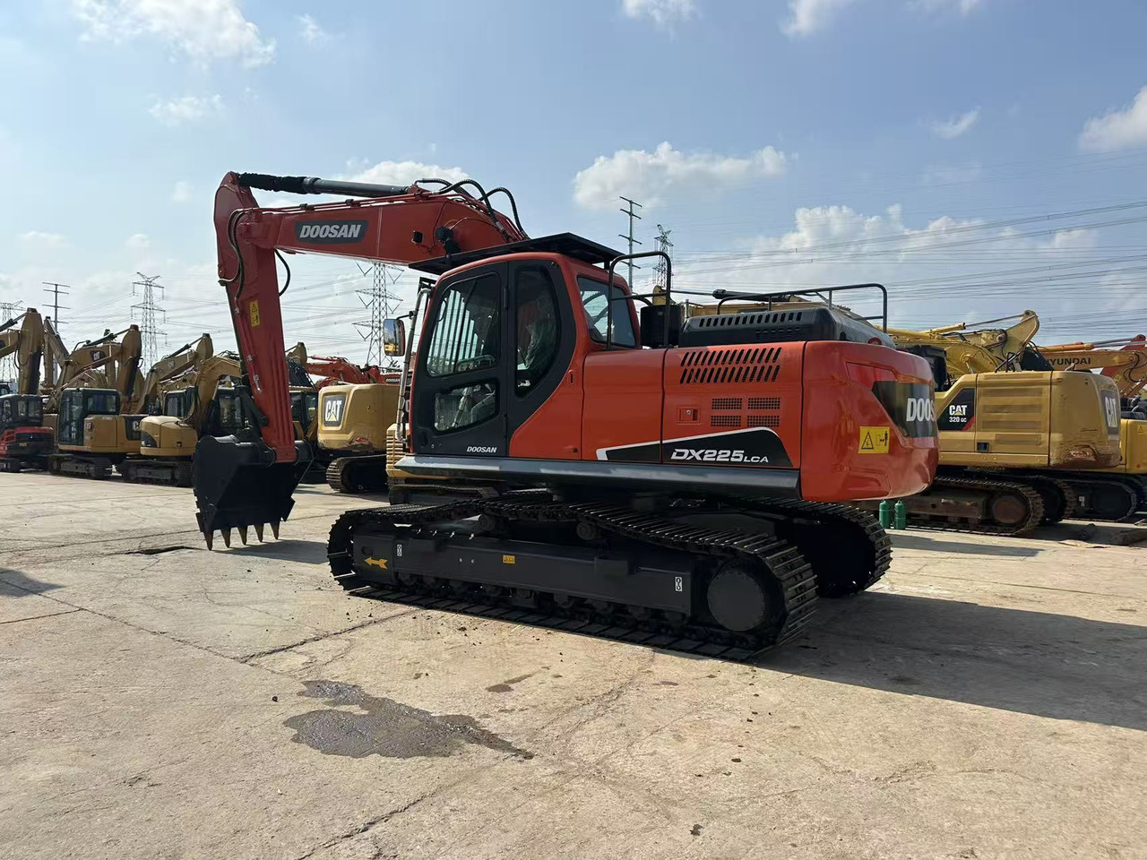 DOOSAN DX225LCA - Crawler excavator: picture 2 DOOSAN DX225LCA - Crawler excavator: picture 2