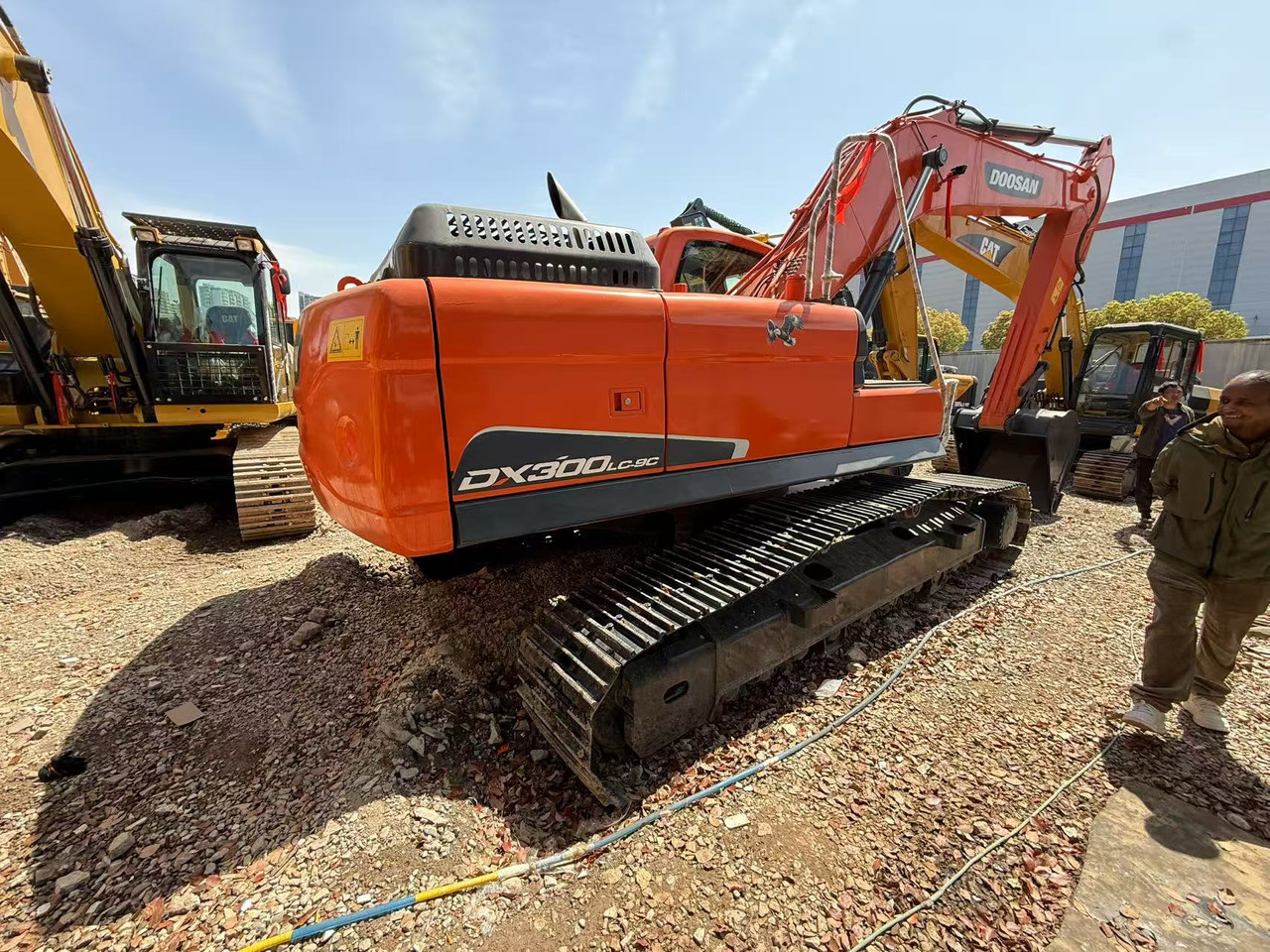 DOOSAN DX300LC-9C - Crawler excavator: picture 1 DOOSAN DX300LC-9C - Crawler excavator: picture 1