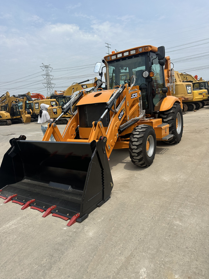 JCB 3CX - Backhoe loader: picture 3 JCB 3CX - Backhoe loader: picture 3